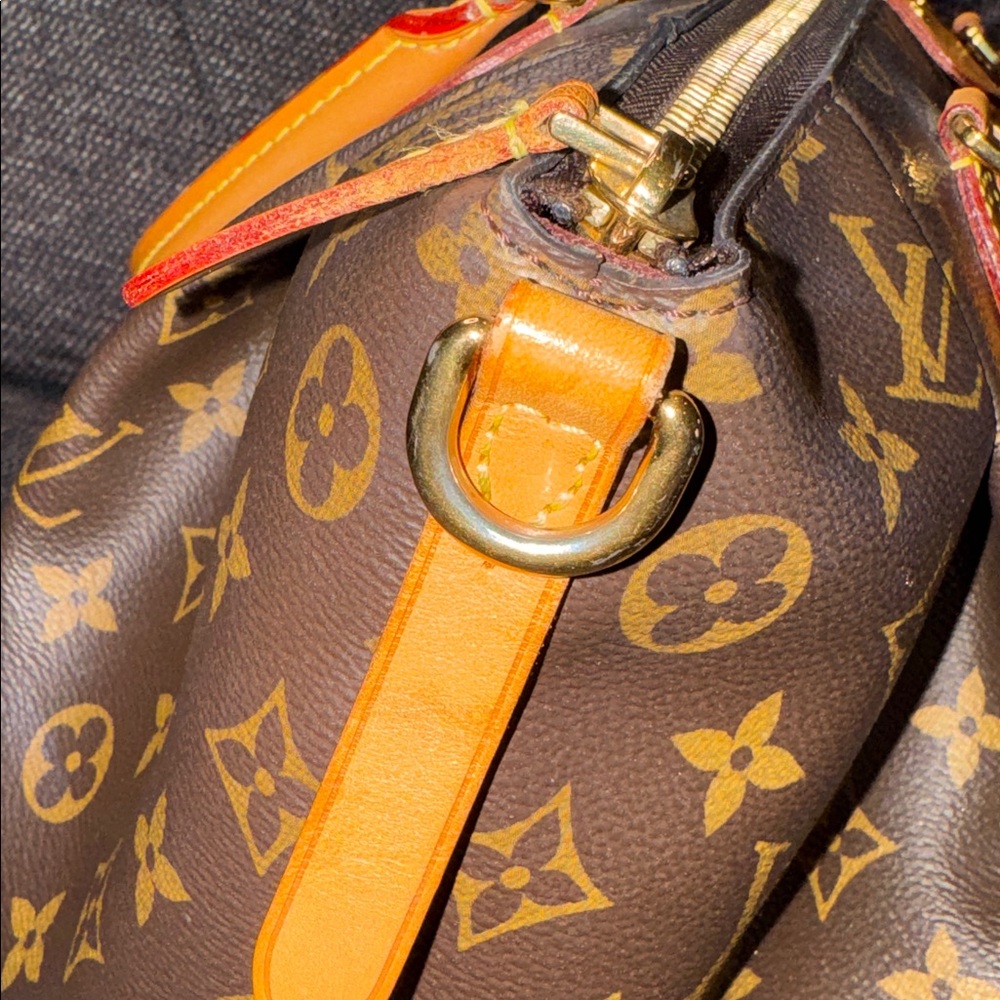 Louis Vuitton  Turenne MM Monogram|EUC|Strap+DustBag - Picture 9 of 15